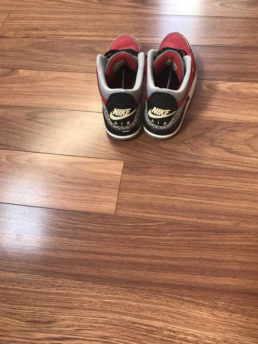 Adidasi marca NIKE JORDAN marimea 46