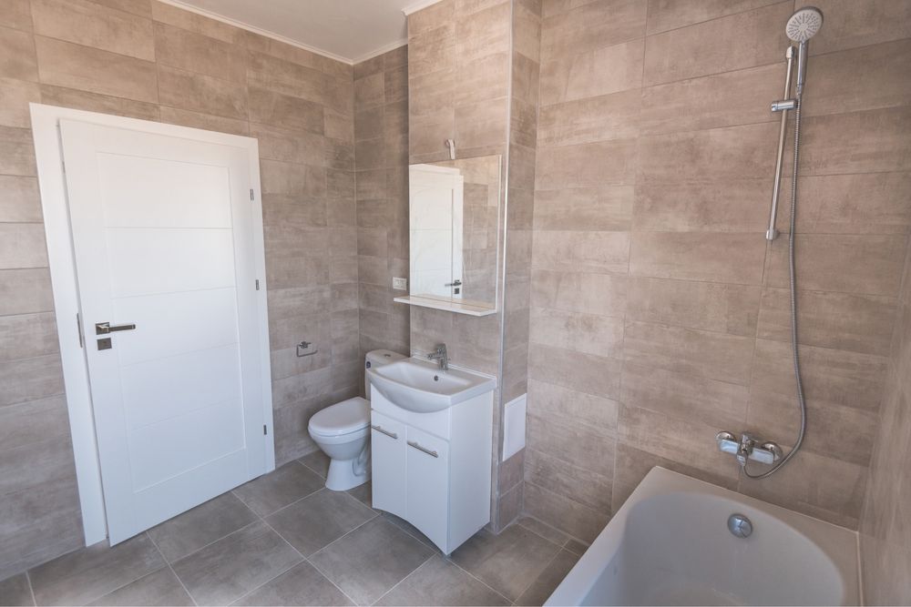 Apartamente noi cu 2 camere, de vanzare.