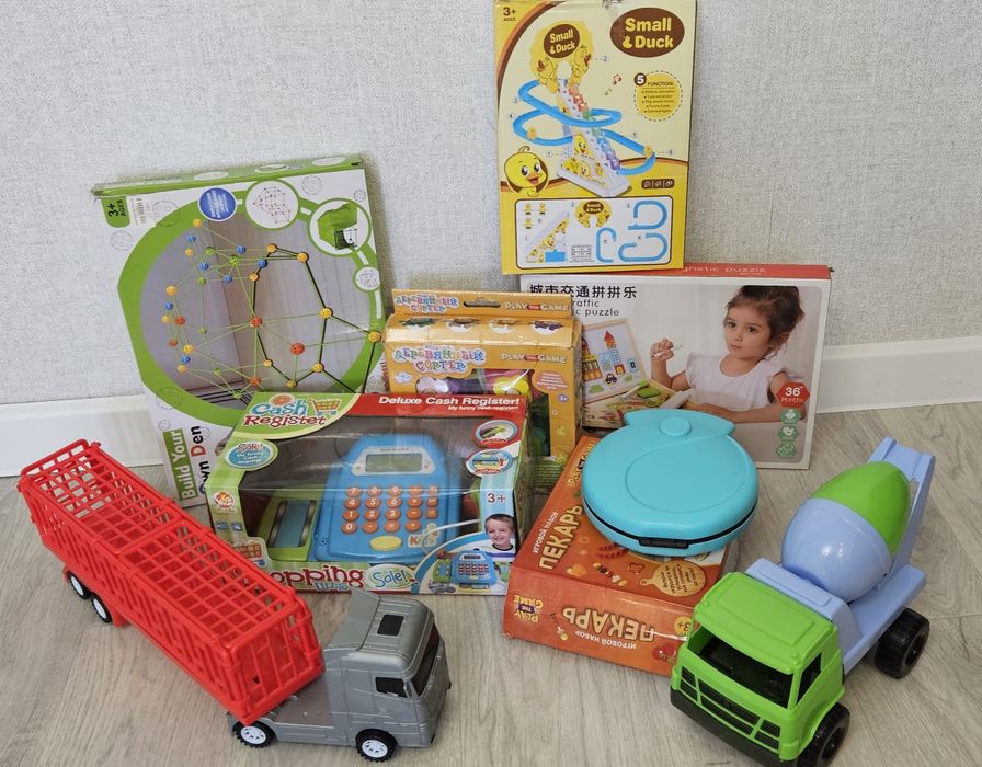 Игрушки дешево  1000 тенге