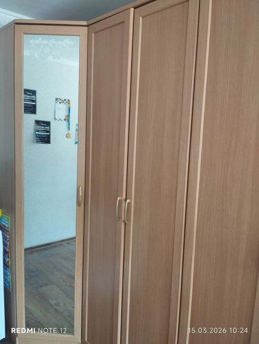 продам шкаф угловой