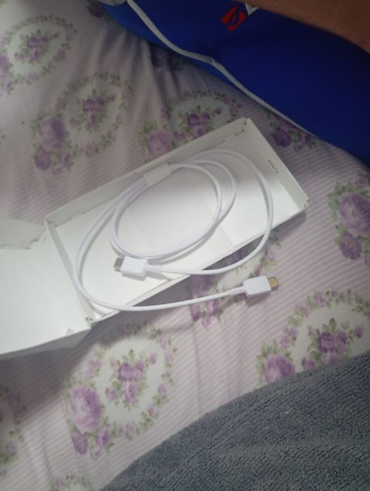 schimb telefonul meu cu 2 iphone 6 e complet funtional si mere foarte bine  2 iphoneuri 7sau 6 macar