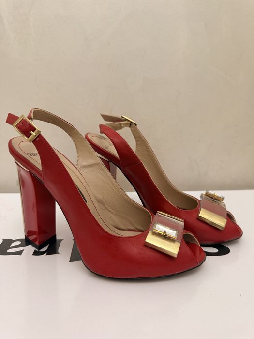 Обувь любую продам за 5 тыс