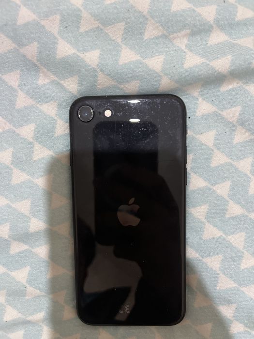 iphone se 64 gb