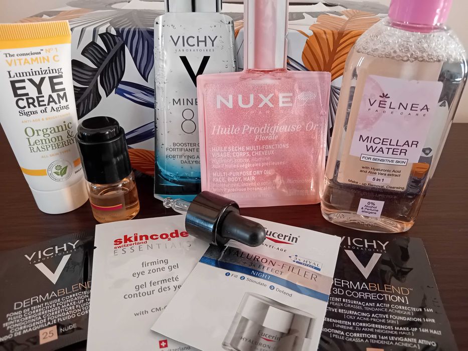 Лот нова козметика - 8 продукта.