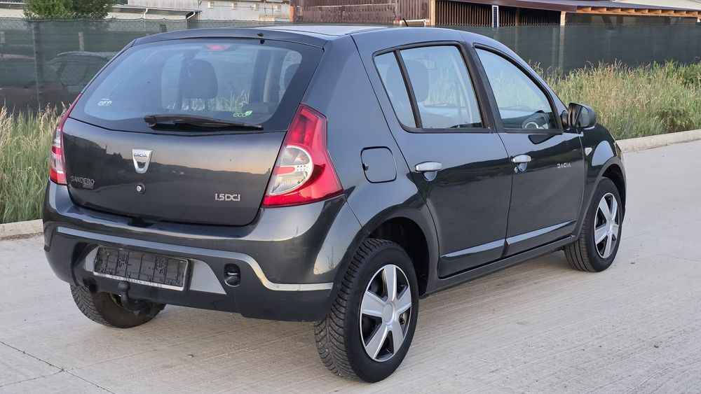 DACIA Sandero 2010 — imagine 3