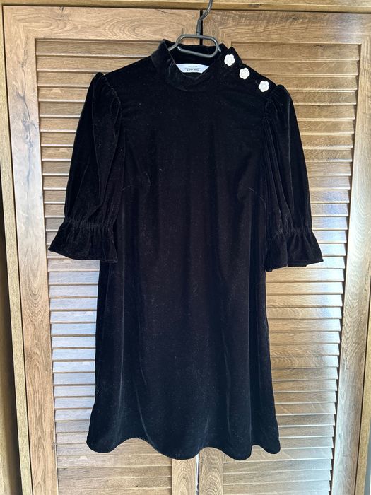 Черна рокля кадифе &other stories