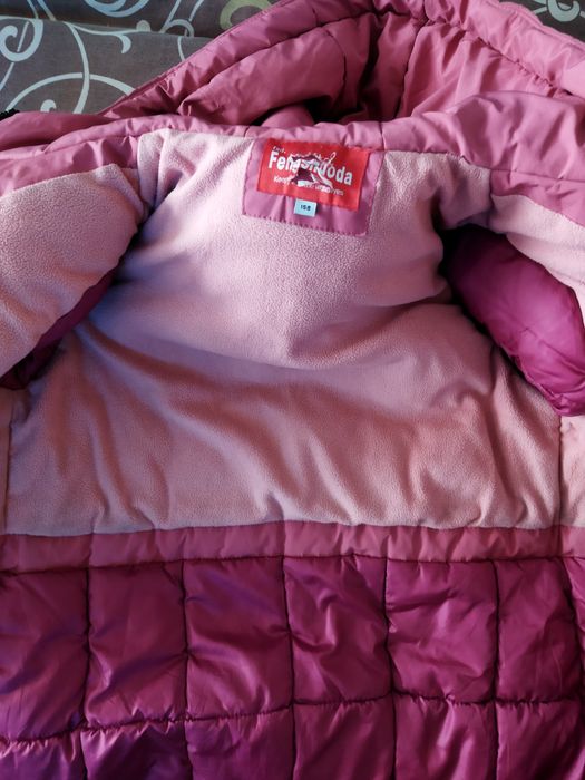 Продам детский пуховик