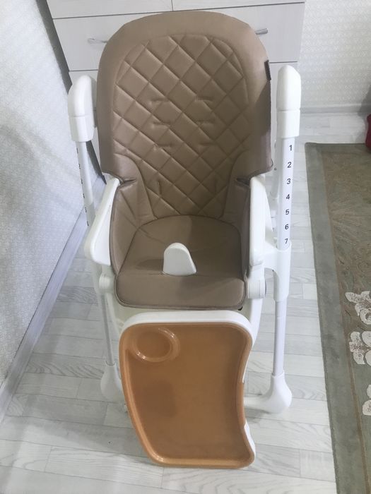 Стул для кормление