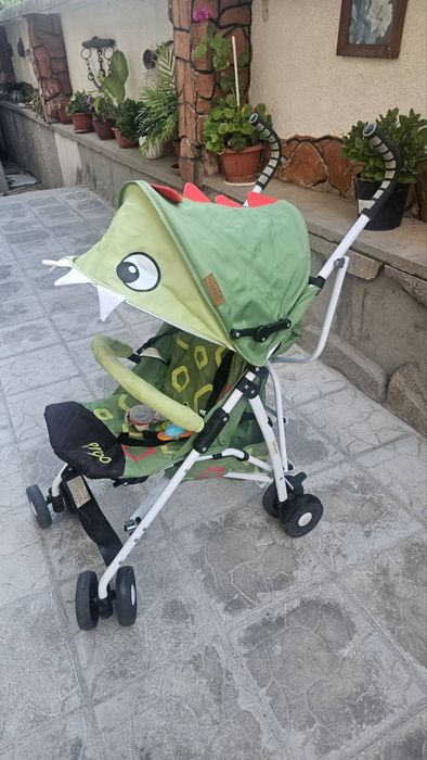 Продавам детска количка