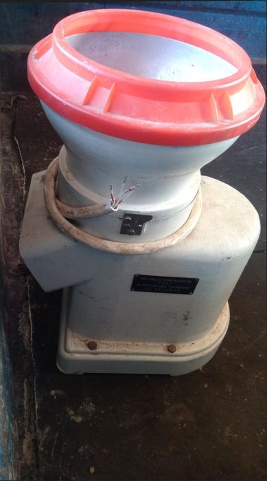 Универсалная овоши резяюших