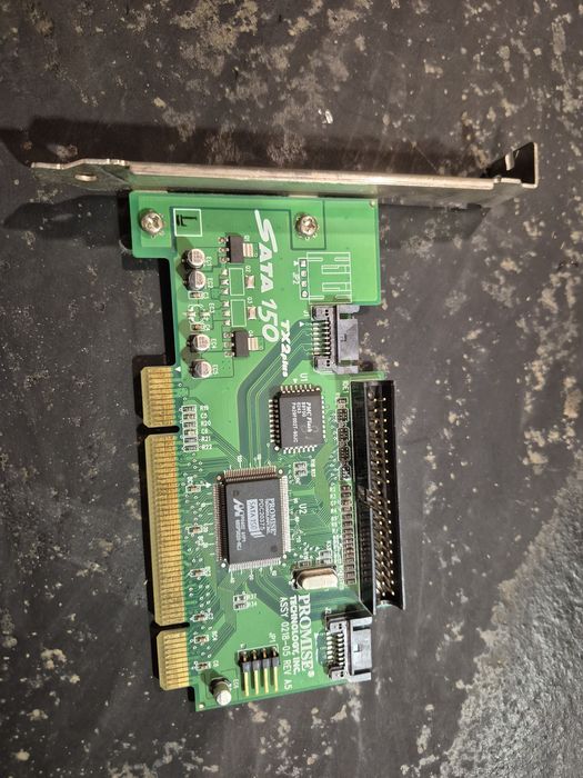 Плата расширения Promise SATA 150