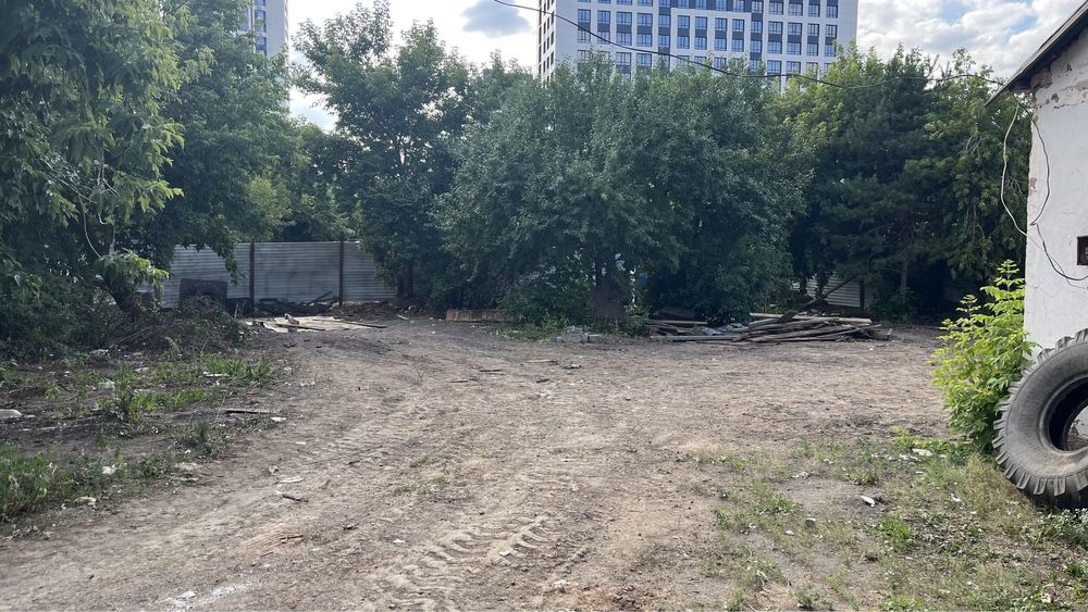 Сдам дом и территорию первая линия