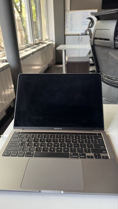 Macbook Pro M1 chip 13inch