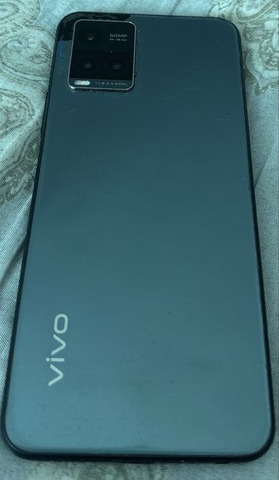 телефон vivo Y21s