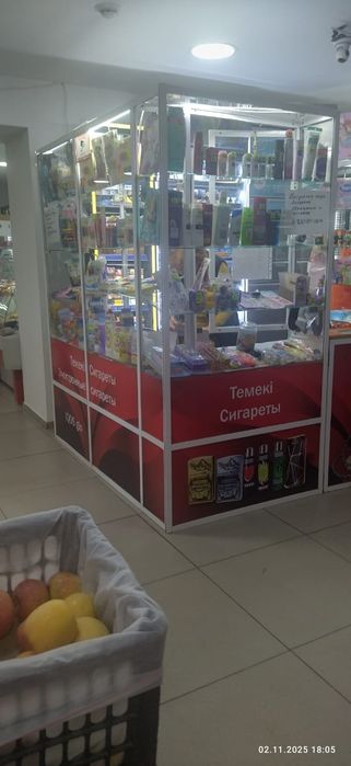 Стеклянные витрины