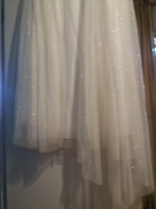 Vand rochie de mireasă