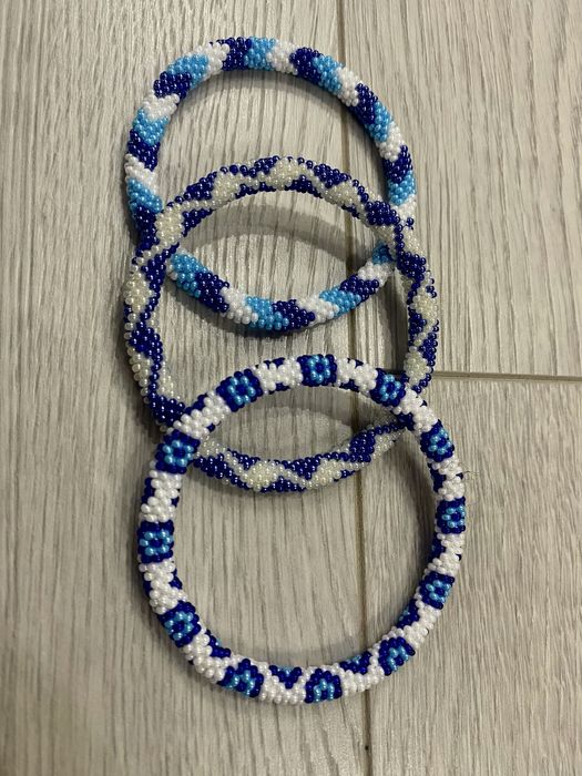 Гривнички от мъниста (нови модели)