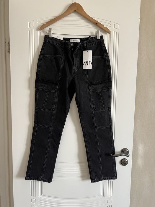 Джинсы и штаны Zara