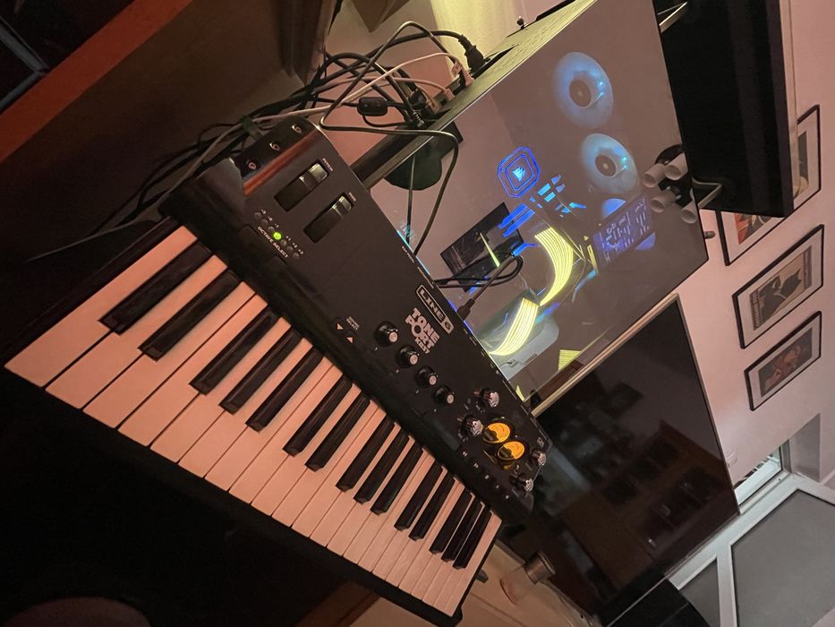 Tone Port KB37 Line 6 interfata audio profesionala