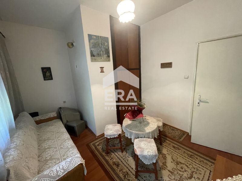 Продава се Тристаен апартамент в Кърджали, Център - 105 кв.м за 1096 €/кв.м - Снимка #10