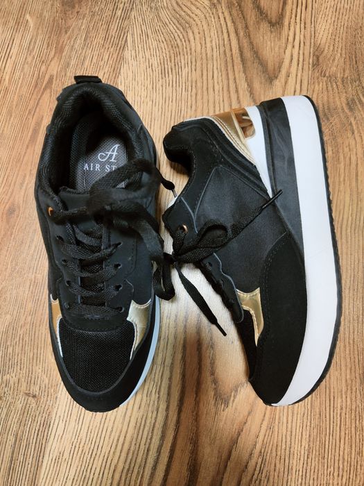 Дамски маратонки