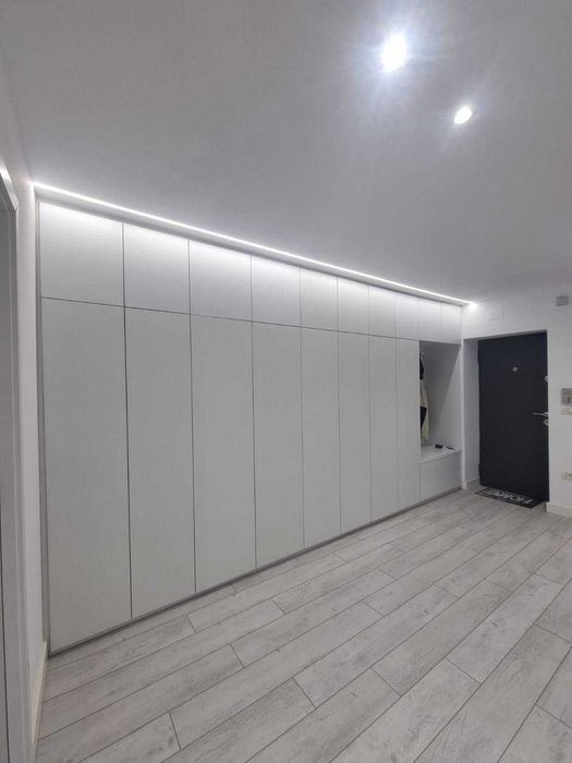 Apartament cu 4 camere