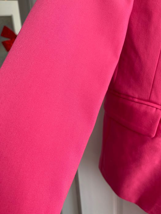 Дамски костюм сако и панталон ХС нов с етикет