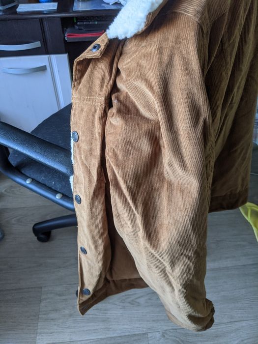 Продам новую куртку WAIKIKI