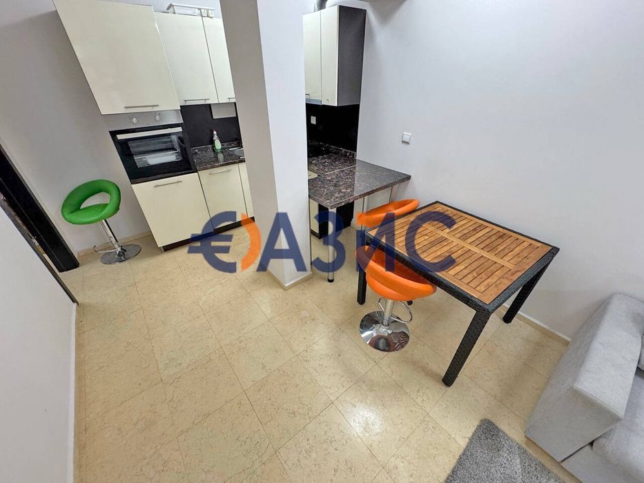 Продава се Едностаен апартамент в Свети Влас - 48 кв.м за 1636 €/кв.м - Снимка #4