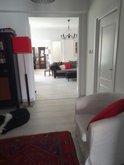 Vand apartament 3camere 114 mp cu Terasa spre Gradina Ultra Central