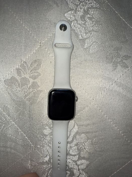 Apple watch se 6 44 мм