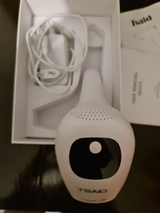 Epilator IPL  cu ochelari si manual de folosire.