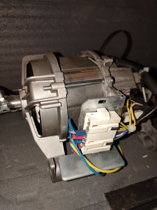 Motor mașină de spălat în stare perfectă de funcționare