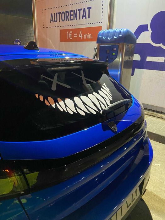 Автомобилен Стикер Усмивката на Демона Универсален № BG14894