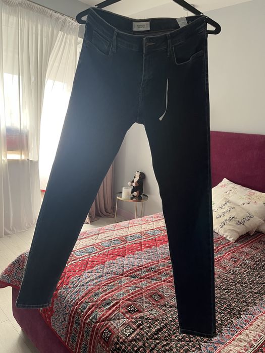 Одежда и брюки женские