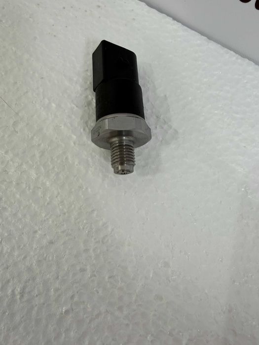 Датчик налягане горивна система VOLKSWAGEN, AUDI, MERCEDES