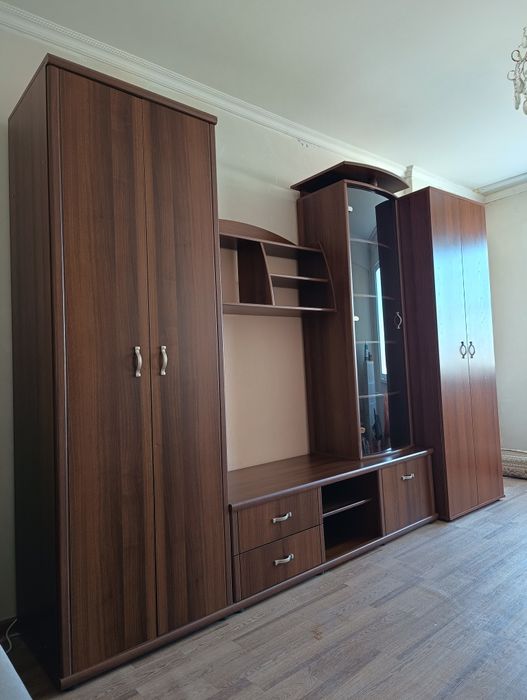 Продам стенку-горку