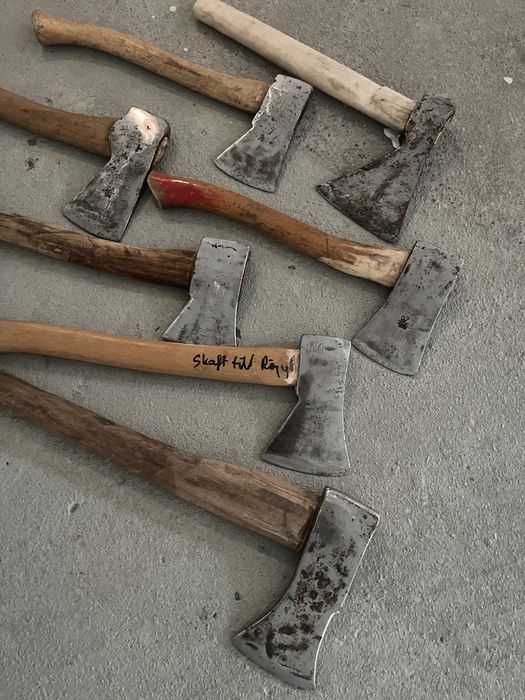 Topoare Suedia , mari si mici