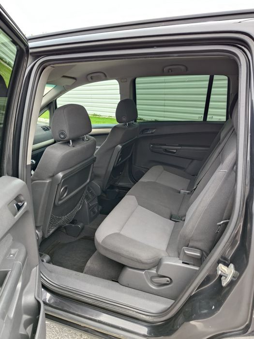 Vand  Opel Zafira  1.7 CDTI