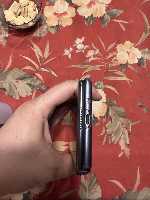 Vand telefon Honor Magic V2