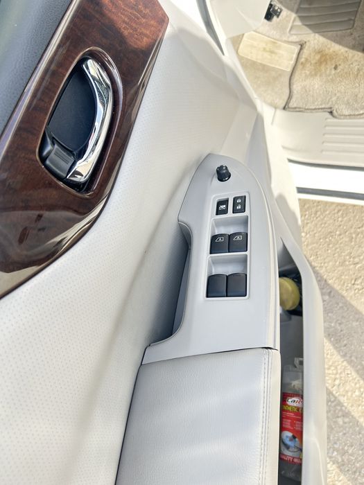 Продам Nissan Quet 2012г.