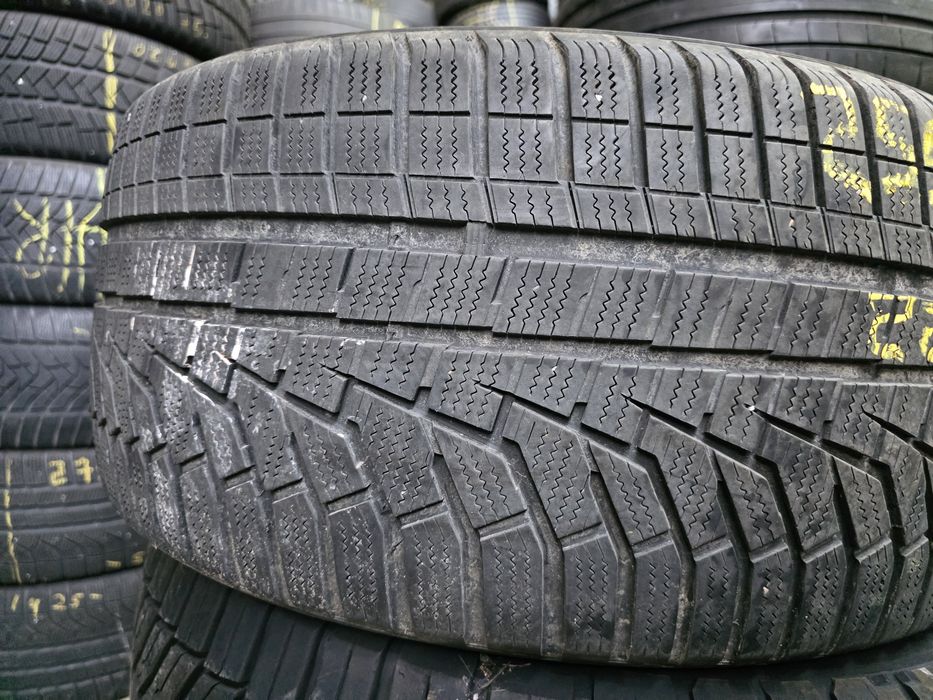 2бр Единични зимни гуми 255 40 19 - Hankook