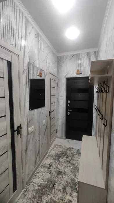 Аренда  здаётся метро чиланзар