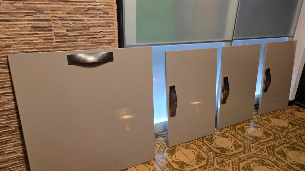 Usa/Font Ikea Selsviken sistem Besta