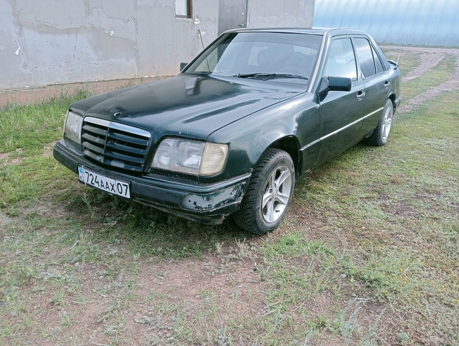 Продам машину срочно