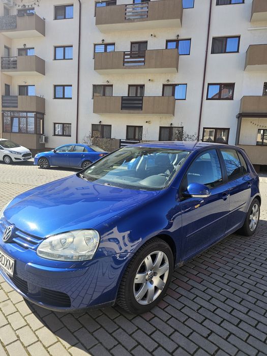 Volkswagen Golf 5 - 1.6 benzină - cu dotari