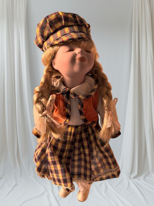 Set 3 papusi de portelan - Elvetia