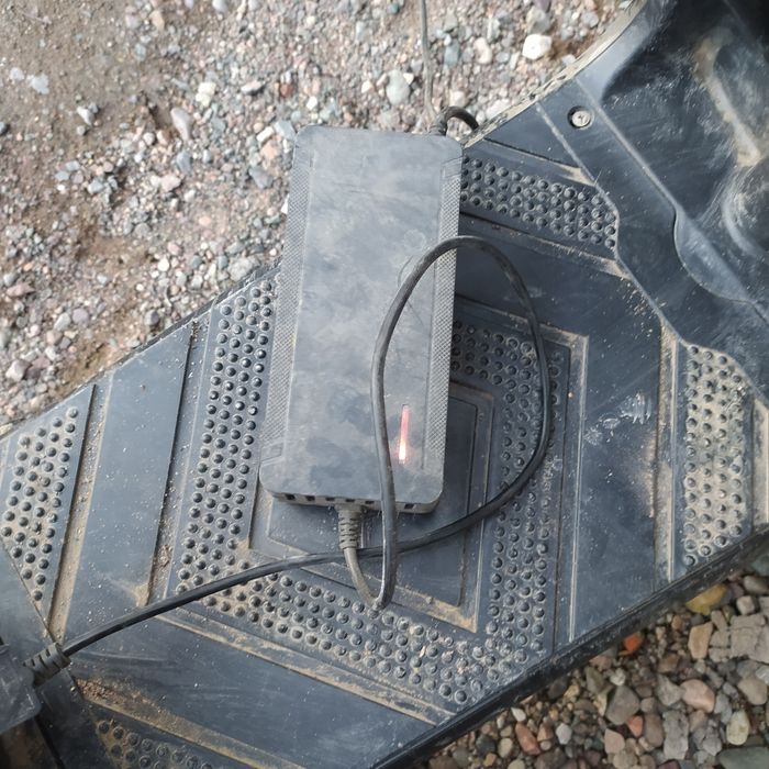 Продам электроскутер Sk8