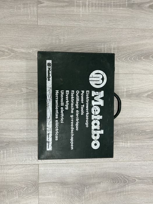 Зеге Metabo St EP455 с регулиране на оборотите[прободен/махален трион]