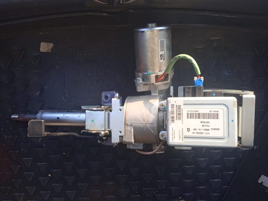 электроуселитель руля. Лада гранта 2013